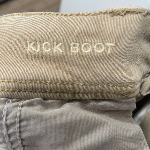 American Eagle Kick Boot Khaki Pants Tan Stretch Chino Womens Size 6 Regular - Picture 7 of 10